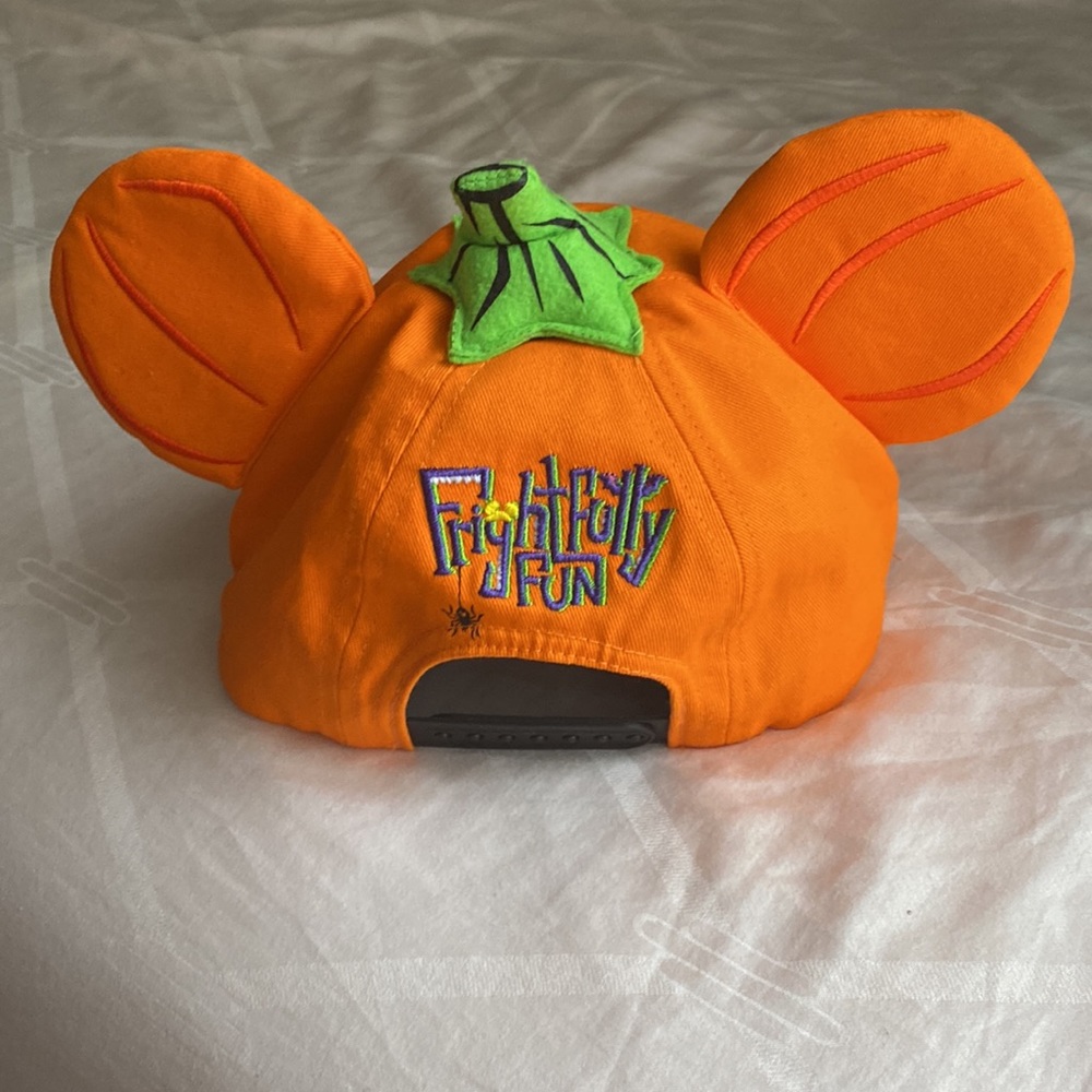 🧡 Disney pumpkin light up Hat RARE 🧡 - Picture 3 of 5